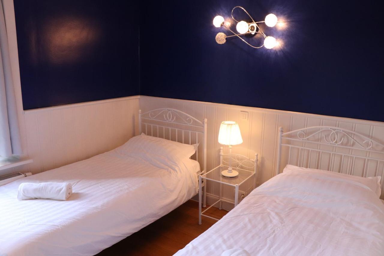 Hostel Lybeer Private Rooms Just For Two! Brügge Exterior foto